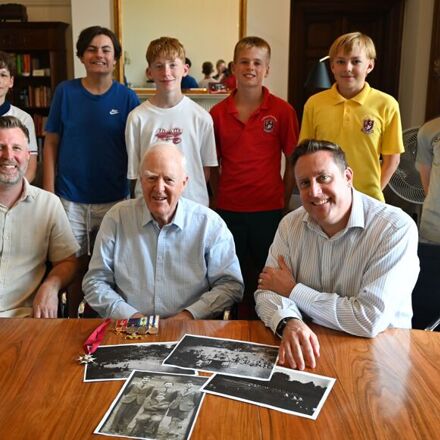 Alumni visit inspires pupils